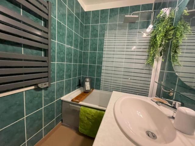 ארניואה Appart 2 Etoiles 6-8 Pers Piau Engaly L Ours Residence Moudang II Pied Pistes מראה חיצוני תמונה