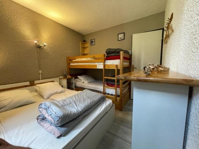 ארניואה Appart 2 Etoiles 6-8 Pers Piau Engaly L Ours Residence Moudang II Pied Pistes מראה חיצוני תמונה